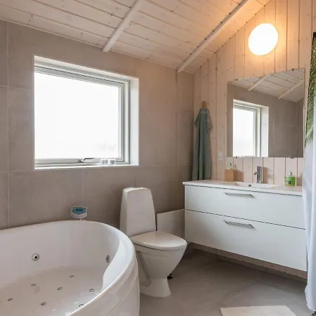 Vakantiehuis 8 Person In *